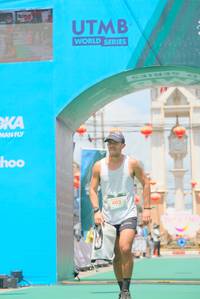 BIB: 402
                            <button type="button" onclick="openModal(21761952)" class="btn btn-primary btn-sm float-right btn-popup" data-toggle="modal" data-target=".modal-high-quality">
                        <i class="fas fa-shopping-cart"></i> Add to Cart
                    </button>
                                            <button type="button" onclick="isThisMe(21761952, true)" class="btn btn-success btn-sm float-right btn-popup btn-isme hidden" data-toggle="tooltip" data-placement="bottom" title="นี่คือรูปของคุณใช่ไหม คลิกที่นี่เพื่อเอาเข้าอัลบั้ม">
                        <i class="fas fa-plus"></i> Add to album
                    </button>
                    <button type="button" onclick="isThisMe(21761952, false)" class="btn btn-warning btn-sm float-right btn-popup btn-isnotme hidden">
                        <i class="fas fa-ban"></i> Remove from album
                    </button>